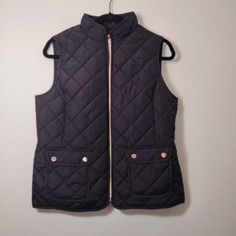 St. John's Bay Black & Gold Quilted Vest M